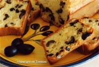 Recettes de cuisine : Cake aux olives noires et au parmesan