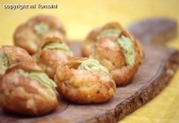 Recettes de cuisine : Gougères farcies à la mousse d'avocat