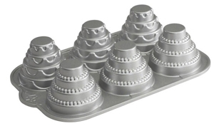 Moule Nordic Ware mini pièces montées