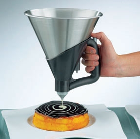 Entonnoir doseur à piston