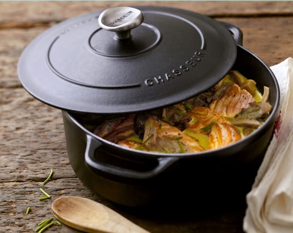 Cocotte fonte Chasseur ronde