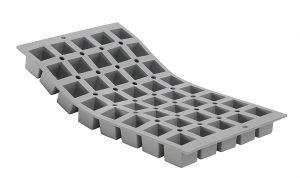 140x82 - Elastomoule mini-cubes De Buyer
