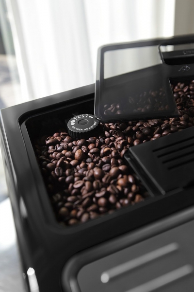 Expresso Broyeur Eletta Plus ECAM44620S DeLonghi