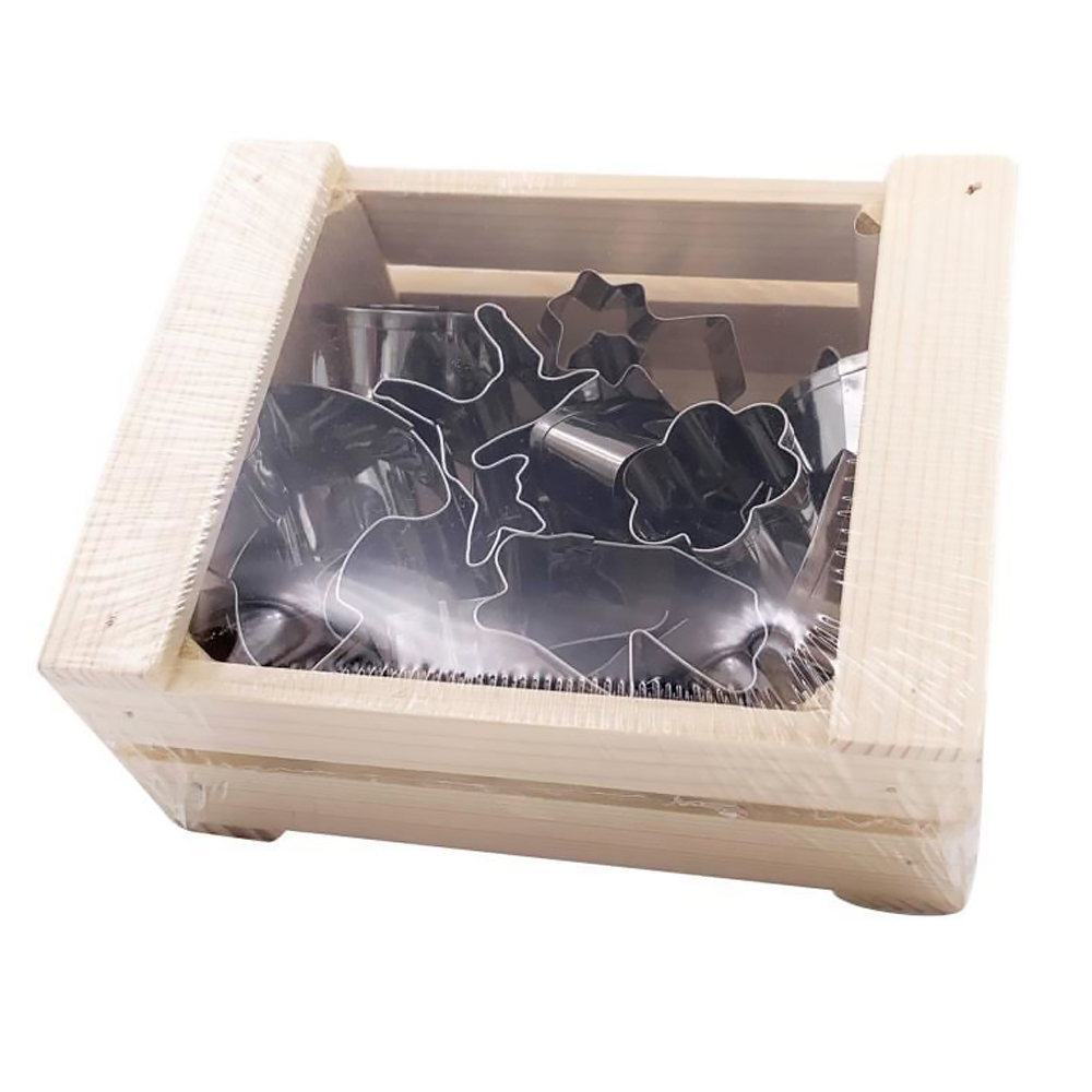 18 Découpoirs Noël Inox Caisse Bois Patisse